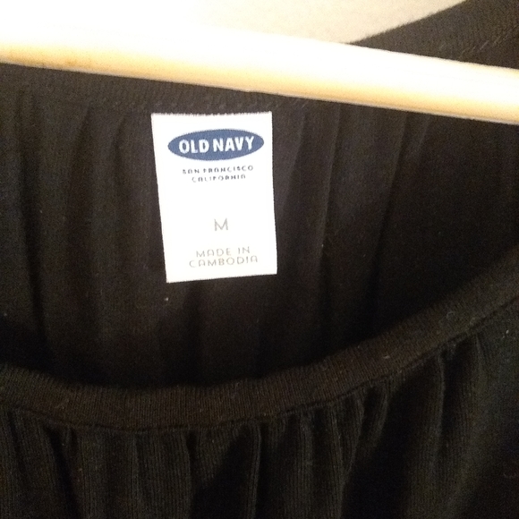 Cold shoulder top - Picture 3 of 3